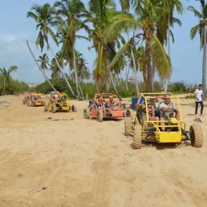 Santo Domingo: Dobrodružství na buginách Macao s cenotem a pláží
